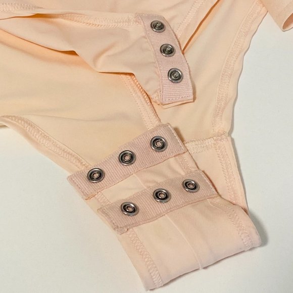 J.CREW Ashton Light Pink Stretch Silk Bodysuit  size 8 - Picture 6 of 11